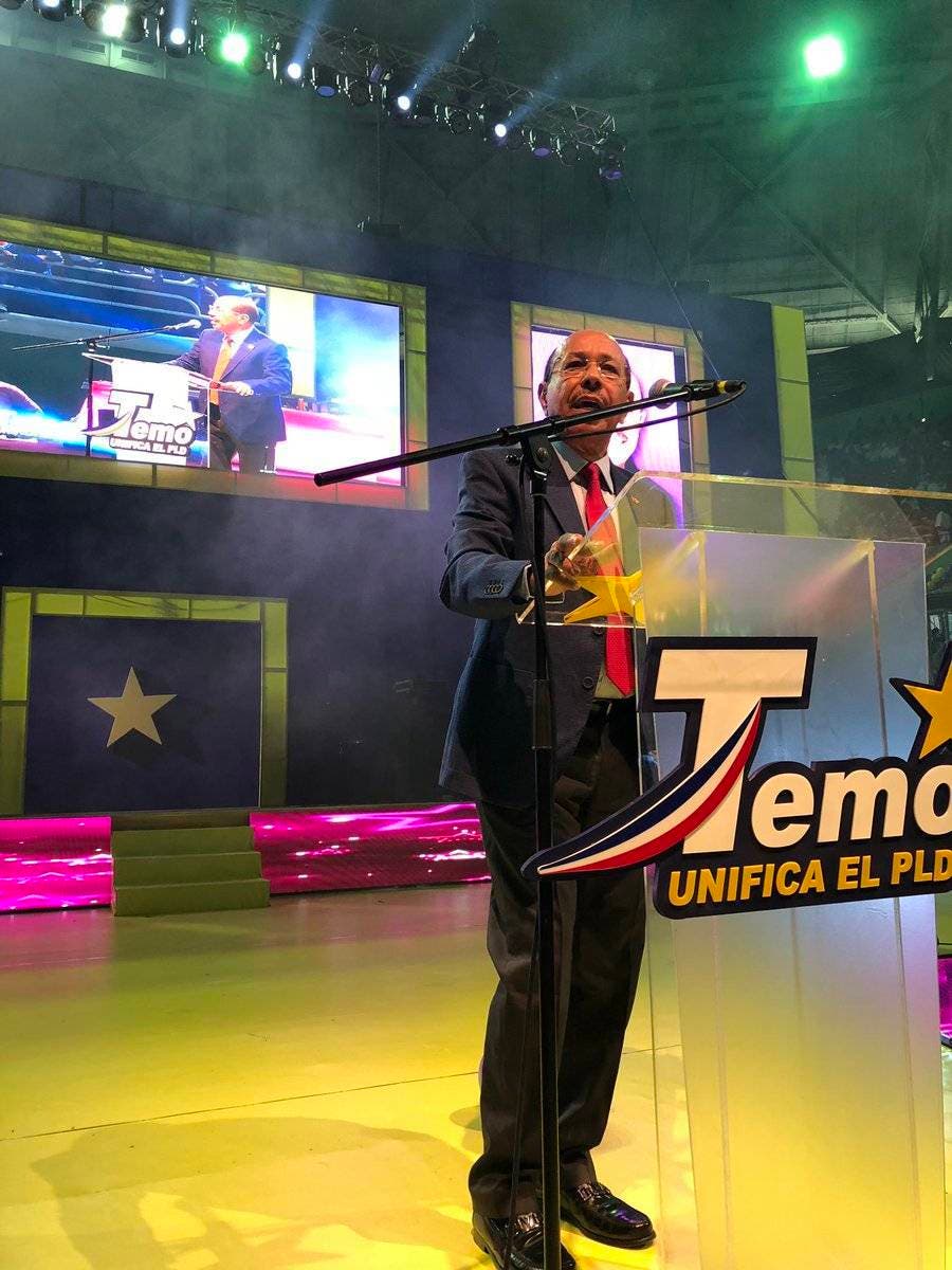 Vea en fotos y videos el lanzamiento precandidatura presidencial por el PLD  de Temístocles Montás