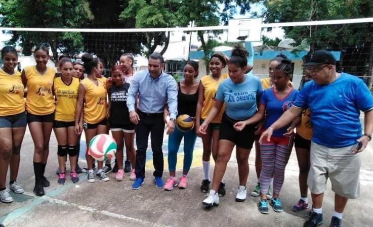 San Lorenzo y Los Frailes clasifican a la serie final del Voleibol Juegos Los Mina 2018
