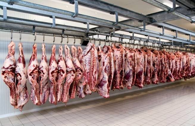Venezuela ocupa  mataderos para “contrarrestar contrabando” de carne