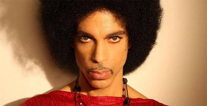 Universal realizará película inspirada en las canciones de Prince