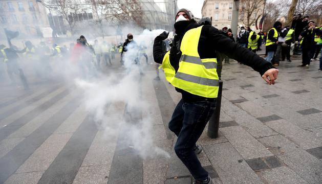 El séptimo sábado de protestas de los «chalecos amarillos» arranca desinflado