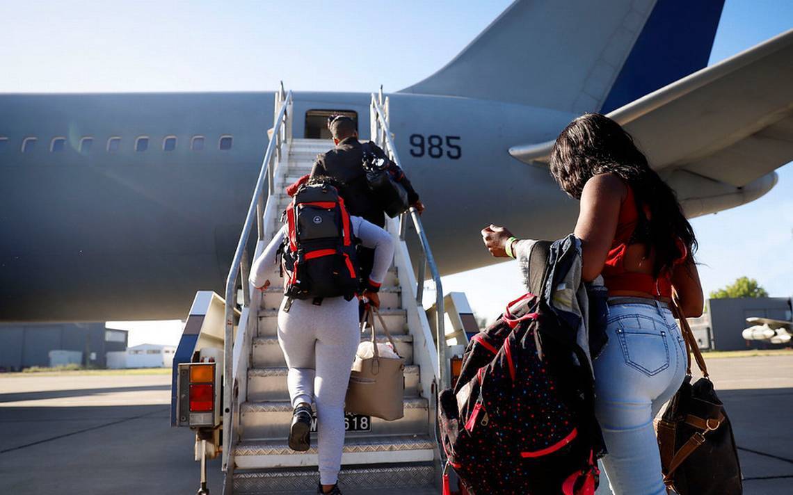 Tercer vuelo “humanitario” sale de Chile con 175 haitianos rumbo a su país