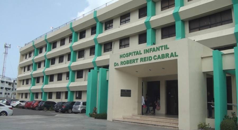 Continúa en coma inducido niño con síntomas de rabia humana llevado al hospital Robert Reid Cabral