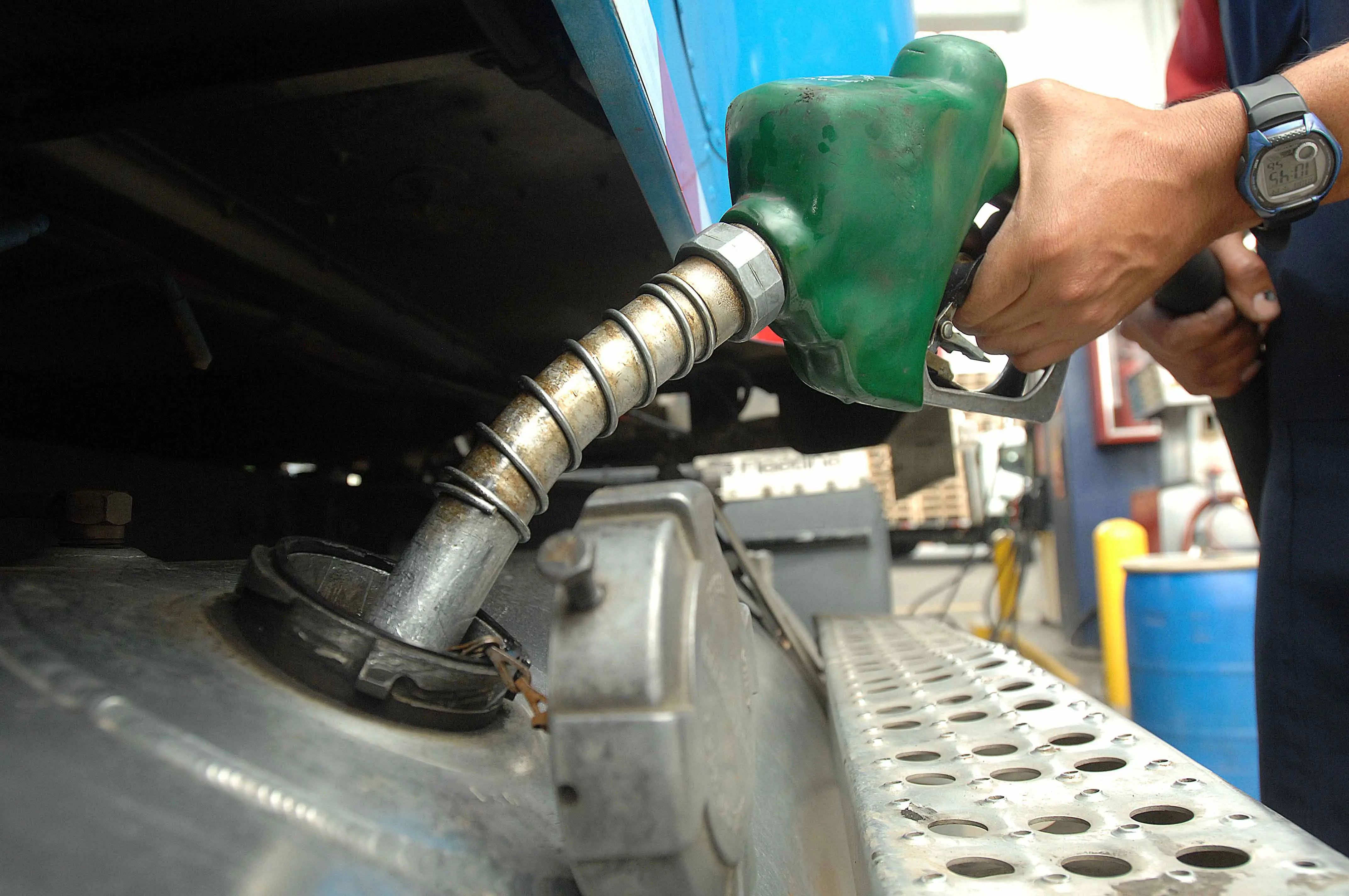 Combustibles bajan entre RD$1.10 y RD$7.40  a excepción del GLP que sube RD$1.20