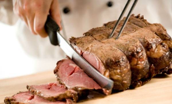 Comer mucha carne, tener caries o tronarse los dedos son mitos de la artritis