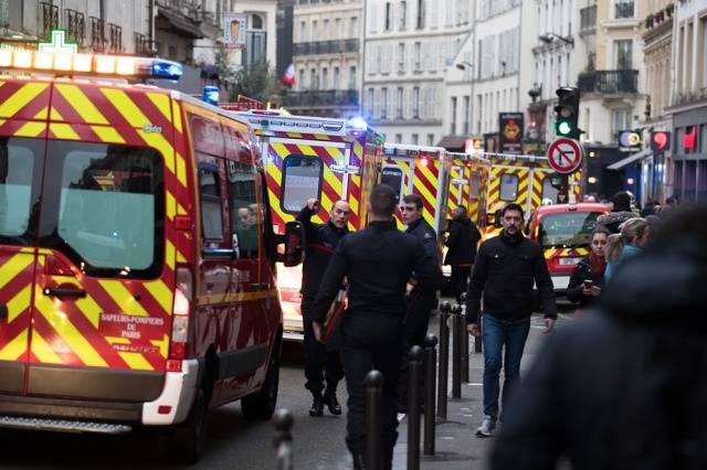 Gobierno rectifica y baja a 2 el número de muertos por explosión en París