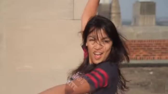 El video de la joven congresista Ocasio-Cortez bailando que desata la polémica