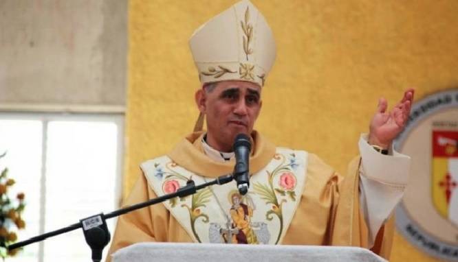Arzobispo de Santiago pide buscar salida a tantas lágrimas y dolor  por actos de delincuencia
