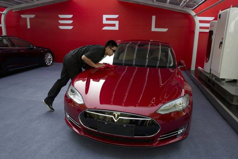 Tesla vende número record de vehículos