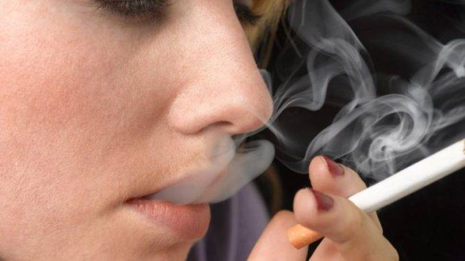 Fumar debilita el sistema inmunológico y causa daños crónicos a los pulmones