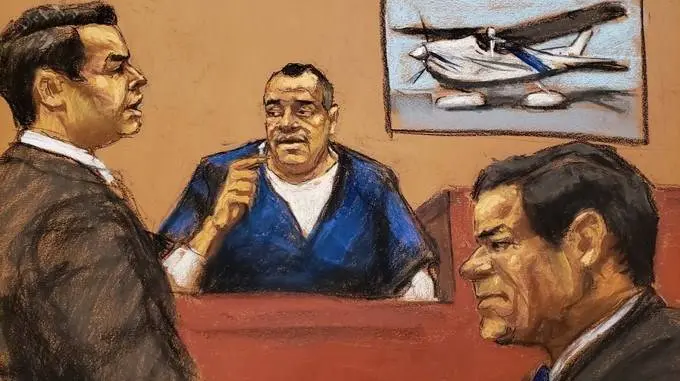 Ultimo testigo cooperante llega a la silla de testigos en juicio al Chapo