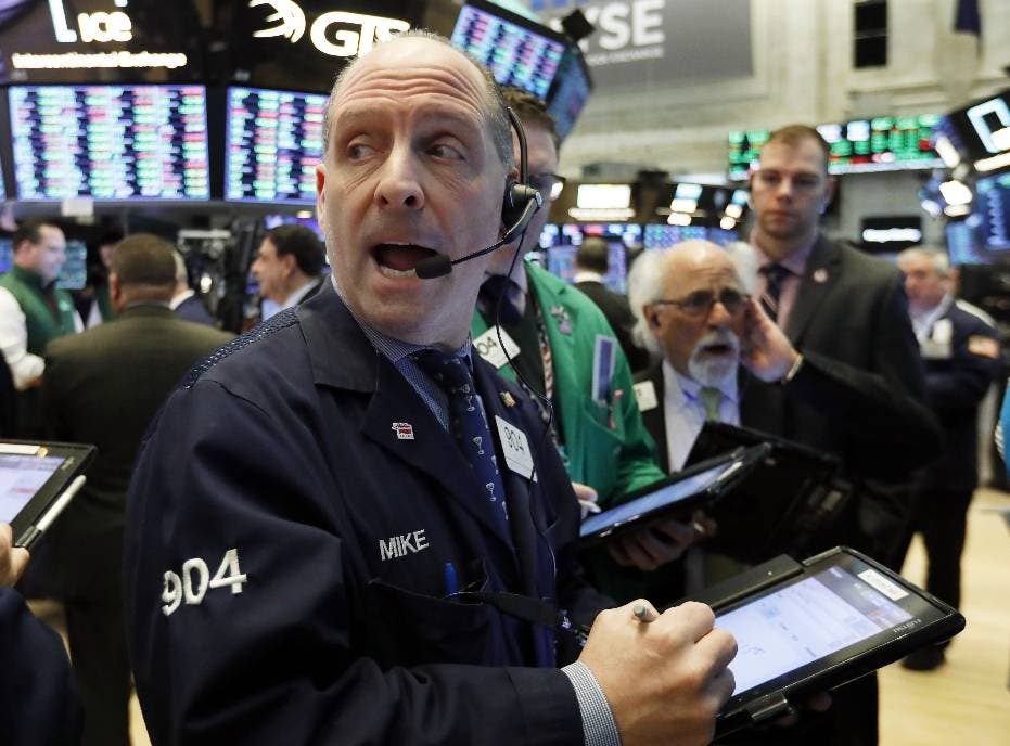 Wall Street cierra verde y Dow gana 1,27 % ante promesas de baja inflación