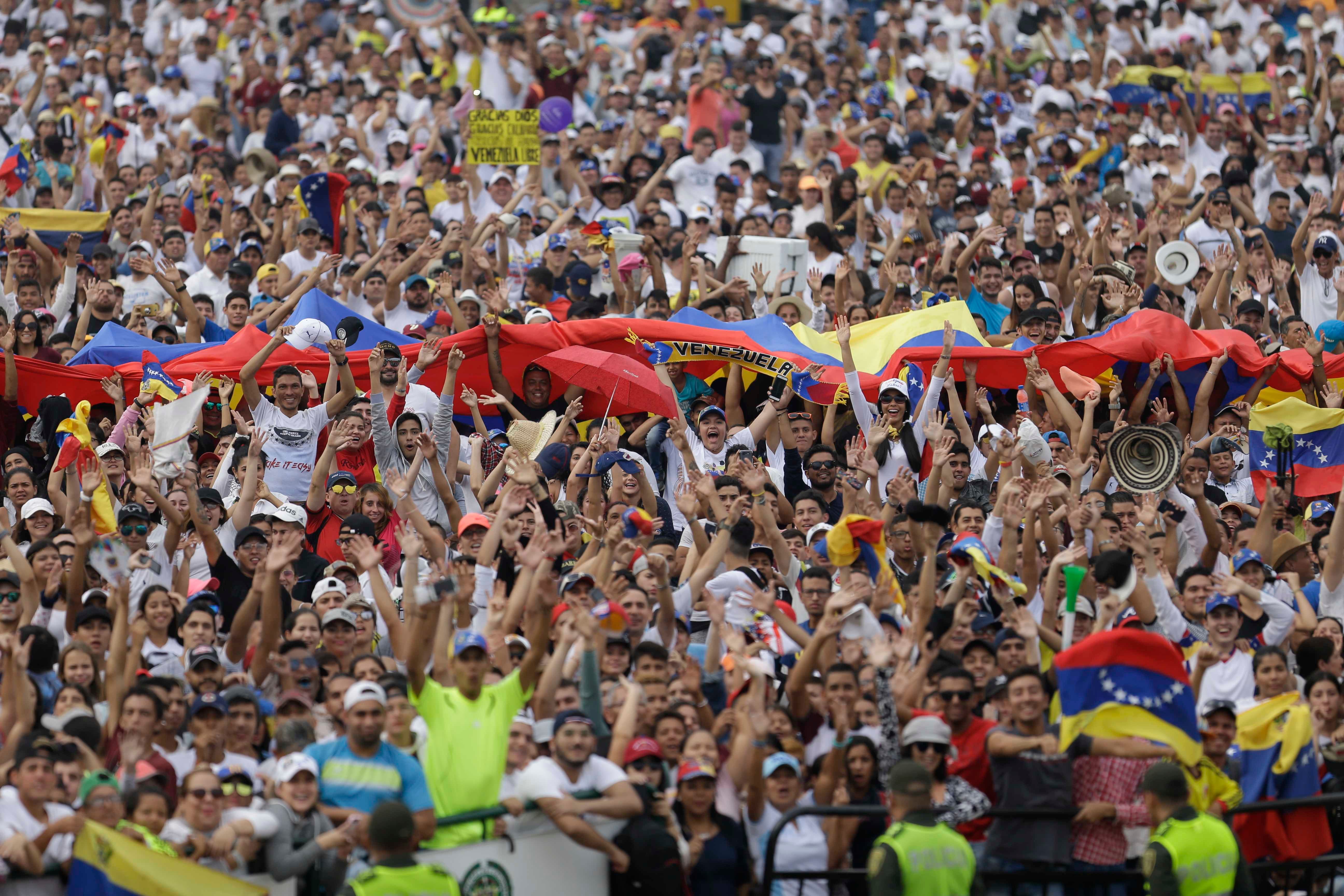 En vivo: Comienza en Cúcuta el multitudinario concierto “Venezuela Aid Live»