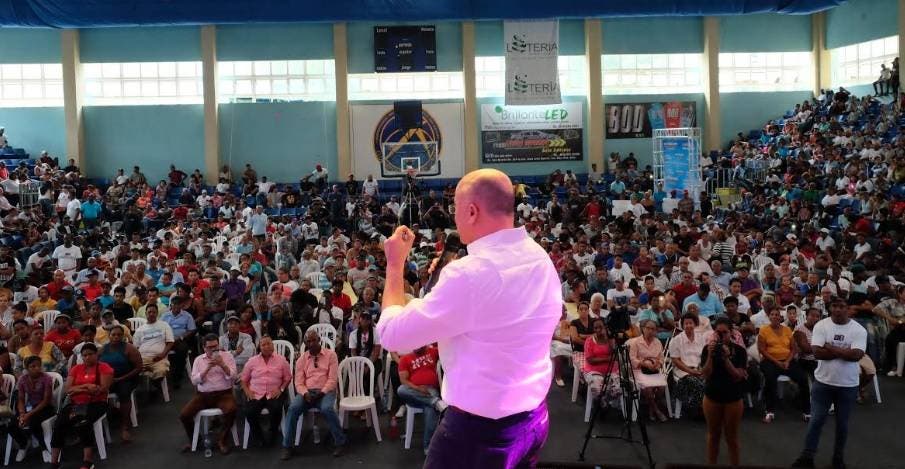Domínguez Brito pide avanzar por la renovación y el cambio en el PLD