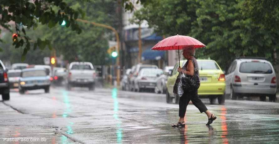 Las lluvias continúan dispersas en varias provincias del país
