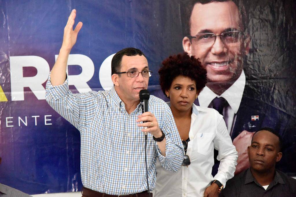 Andrés Navarro asegura trabajará con municipios y distritos en su gobierno