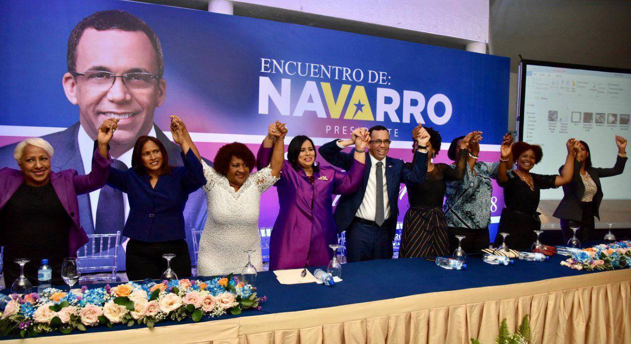 Navarro reafirma compromiso de trabajar por la igualdad de oportunidades para la mujer