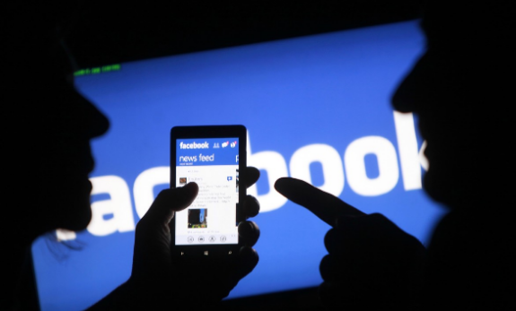 Facebook desarrolla tecnología para eliminación de fotos y videos íntimos publicados sin consentimiento