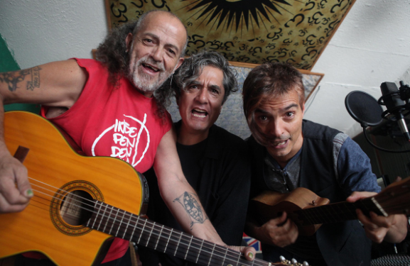 Hallan muerto al bajista de banda Botellita de Jerez tras denuncias de abuso     