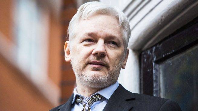 WikiLeaks acusa a la Embajada de Ecuador de espiar a Assange