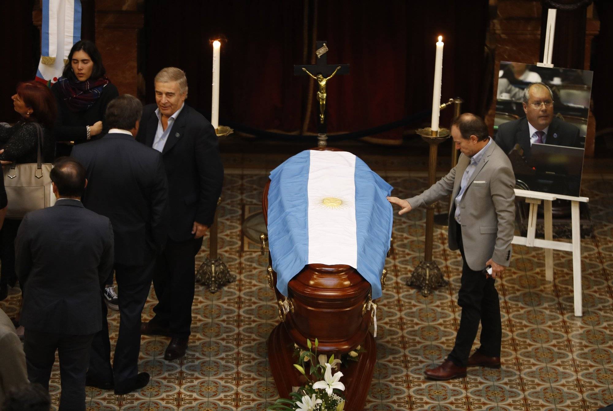 Macri y políticos argentinos velan a diputado asesinado