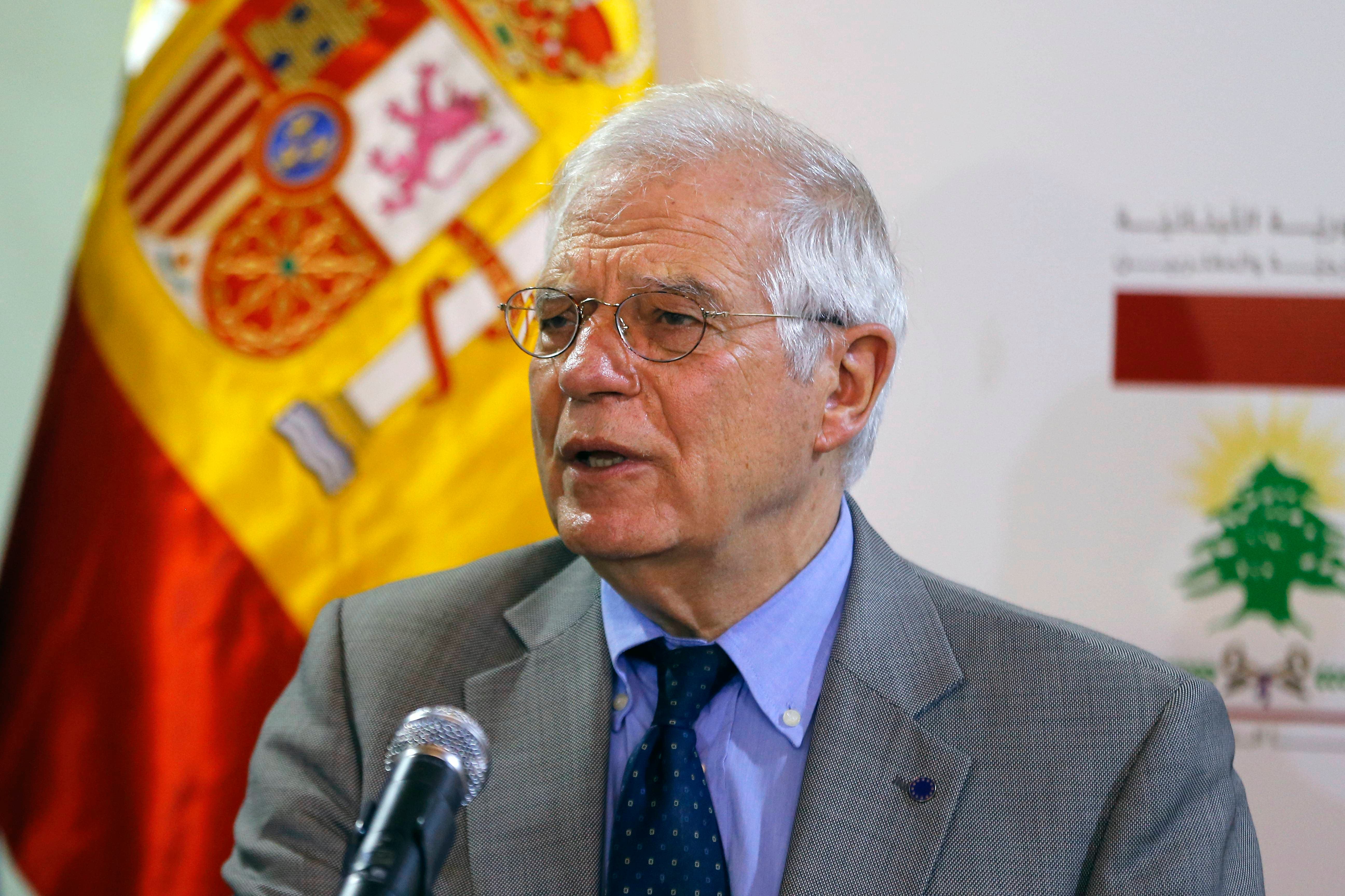 España aclara que Leopoldo López no puede pedir asilo desde su embajada en Venezuela