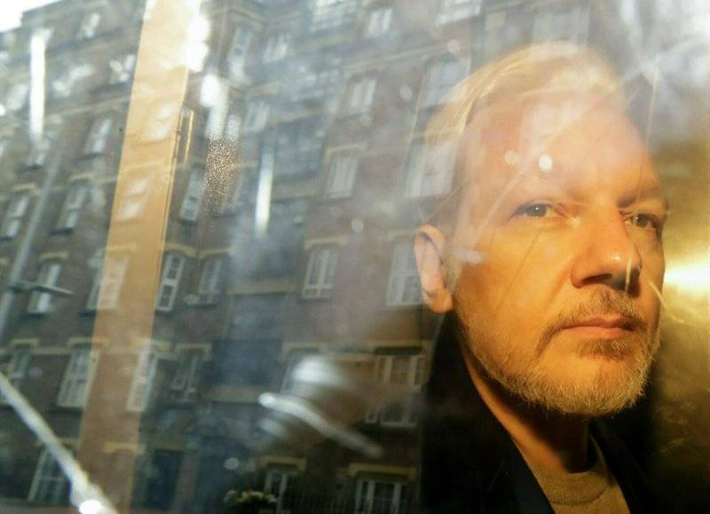 Suecia reabre el caso de violación contra el fundador de WikiLeaks Julian Assange