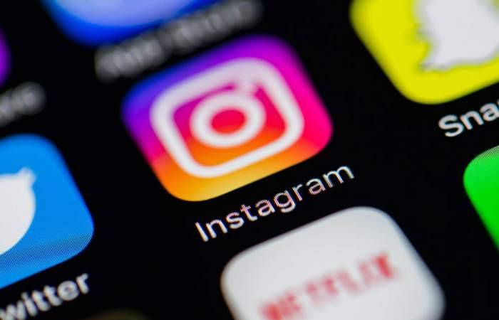 Adolescente se suicida tras la mayoría de sus seguidores en Instagram votaran que se quitara la vida