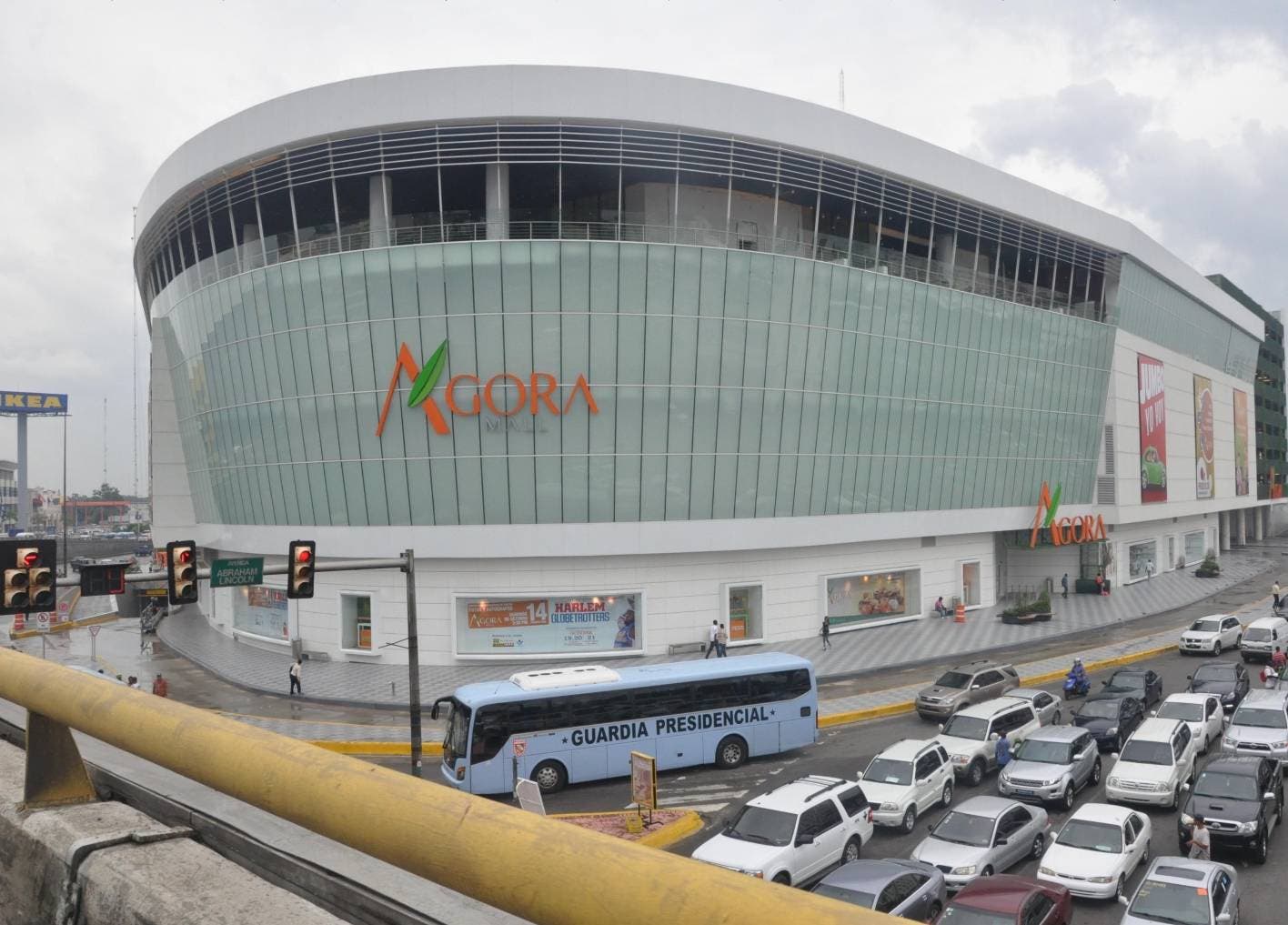 Establecimientos de comida en Ágora Mall dejarán de usar calimetes  plásticos