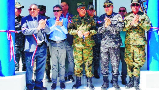 Defensa construye un  destacamento policial en Monción