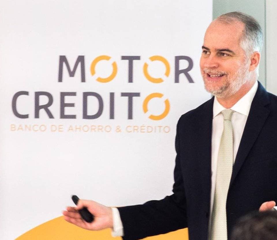 Motor Crédito apoya orientación sobre manejo financiero adecuado al comprar vehículos