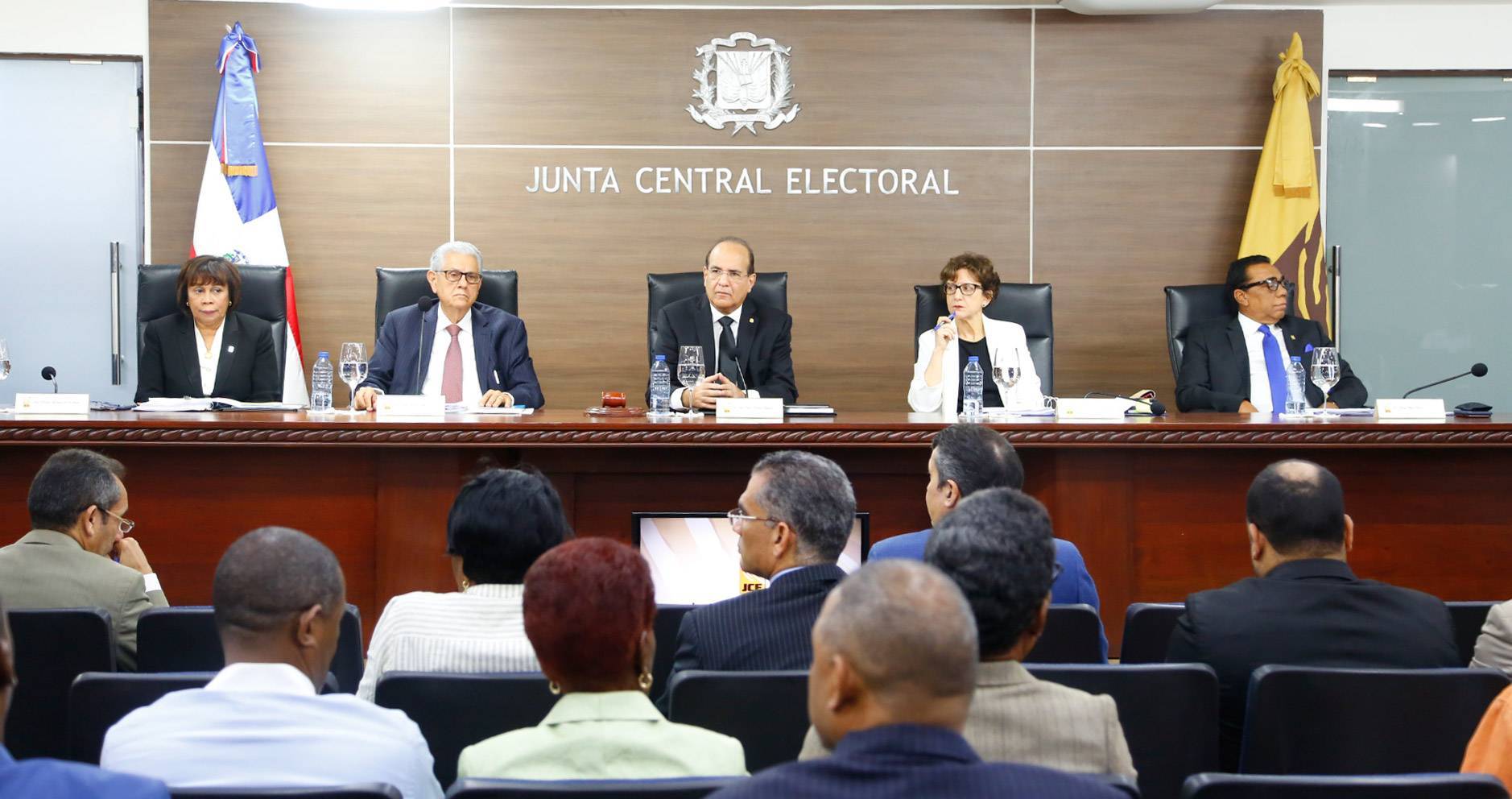 Pleno JCE celebra audiencia pública para conocer impugnaciones sobre conformación de Juntas Electorales