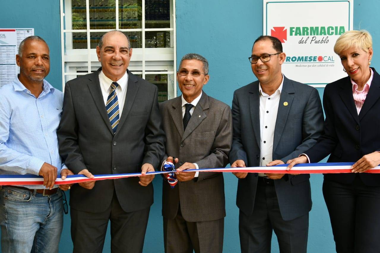Promese/Cal  inaugura tres “Farmacia del Pueblo” en Moca