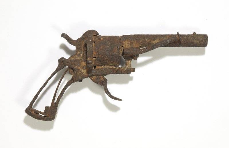 Arma con que Van Gogh se habría suicidado recauda $146.000
