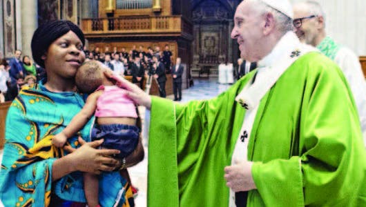 Papa Francisco: migrantes son antes que nada seres humanos