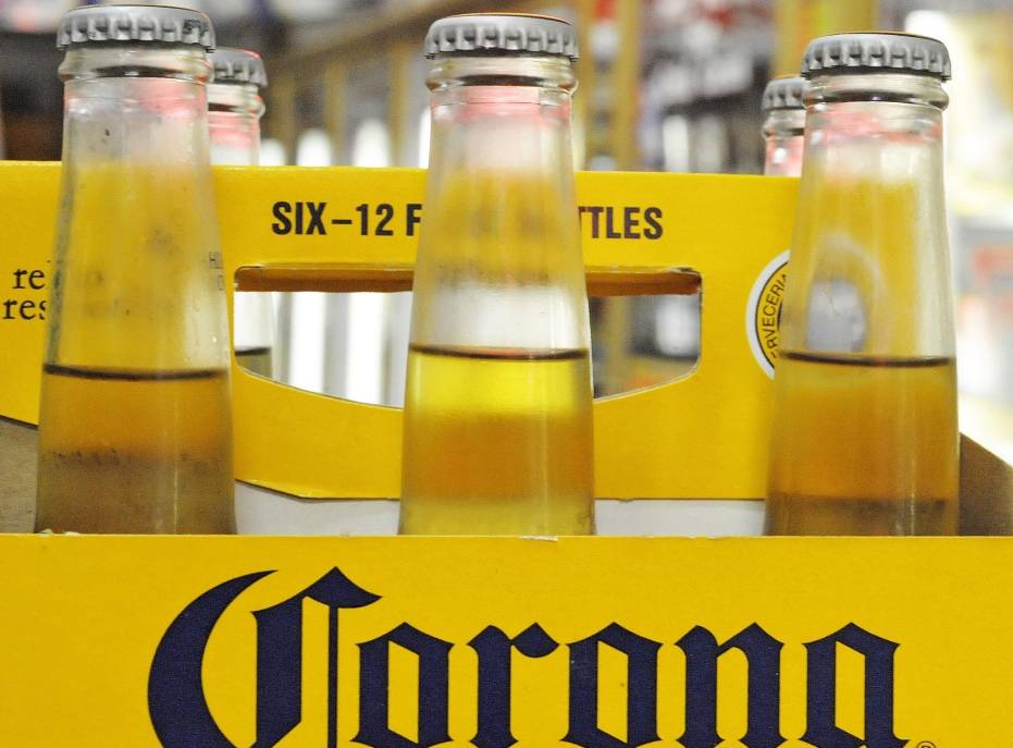 Corona beer, a Constellation Brands product is seen at The Liquor Locker, Tuesday, July 1, 2008 in Gloucester, Mass. Constellation Brands posted a sharply higher profit in the first quarter on strong wine sales. (AP Photo/Lisa Poole)