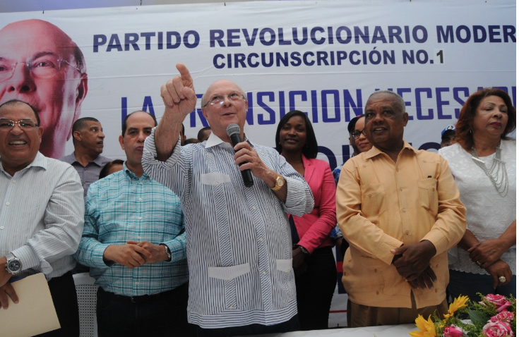 Hipólito Mejía promete sentar las bases para institucionalización del país