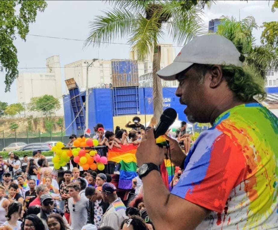 La  caravana orgullo LGBTIQ y su vinculo con el VIH
