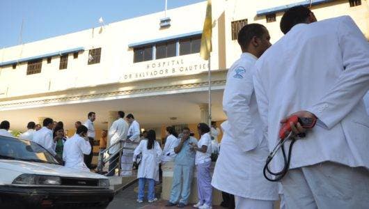 Dice se debe sancionar médicos plagiaron  investigaciones