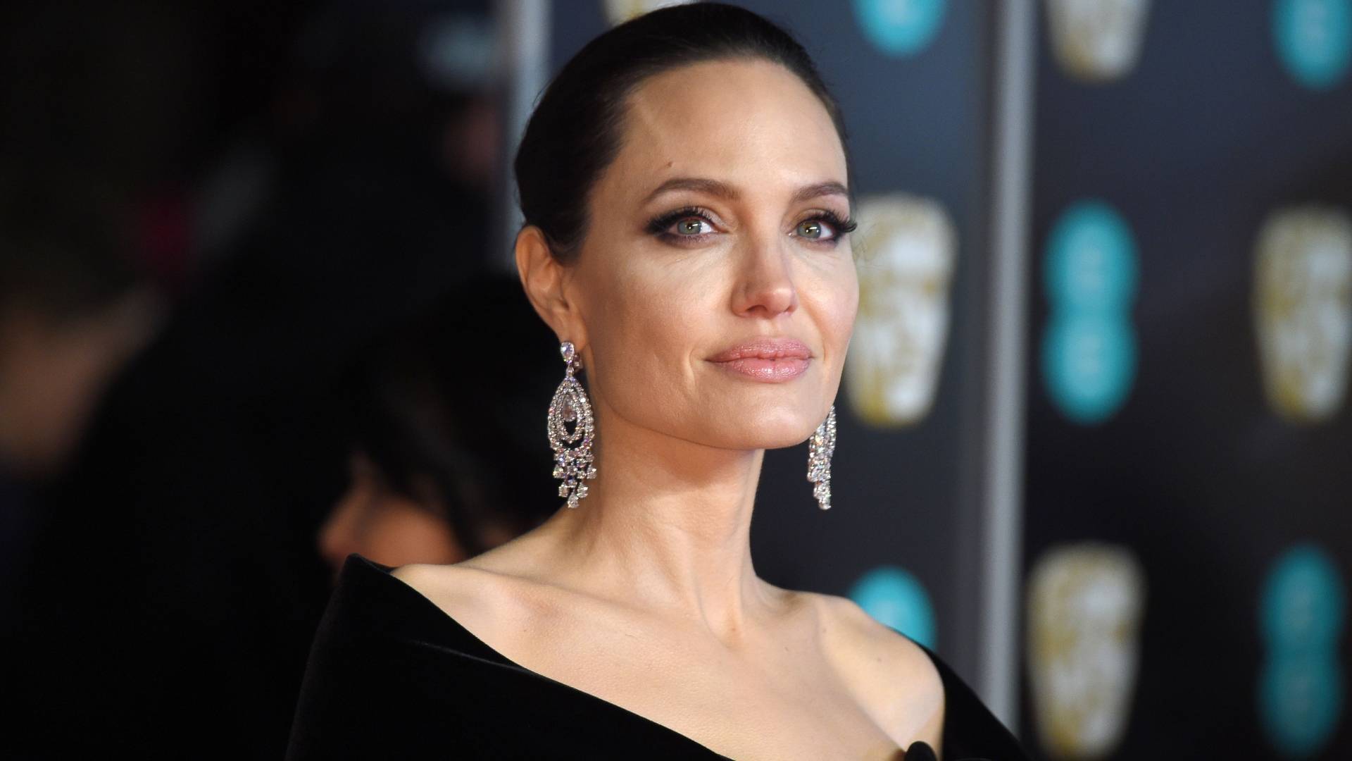Angelina Jolie apuesta por un mundo en que haya “más mujeres malvadas»