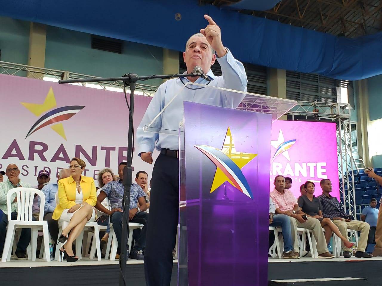 Carlos Amarante propone debate y acto conjunto a precandidatos danilistas