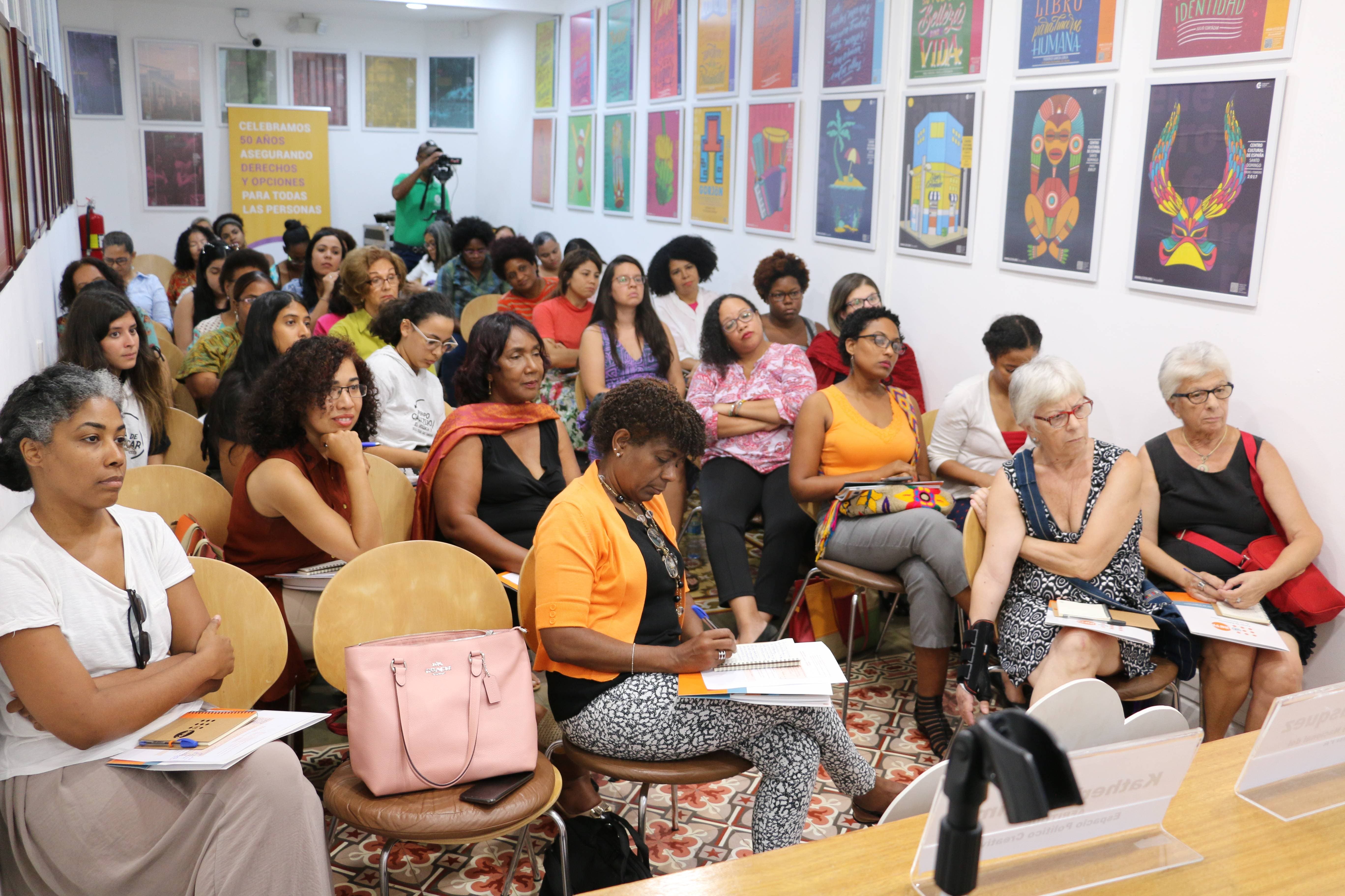 UNFPA celebra «Encuentro Intergeneracional entre Mujeres rumbo a la Cumbre de Nairobi»