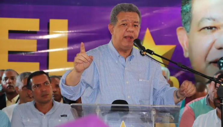Leonel advierte cierto liderazgo político intenta desviar curso de la historia; dice solo pedían respeto a Constitución