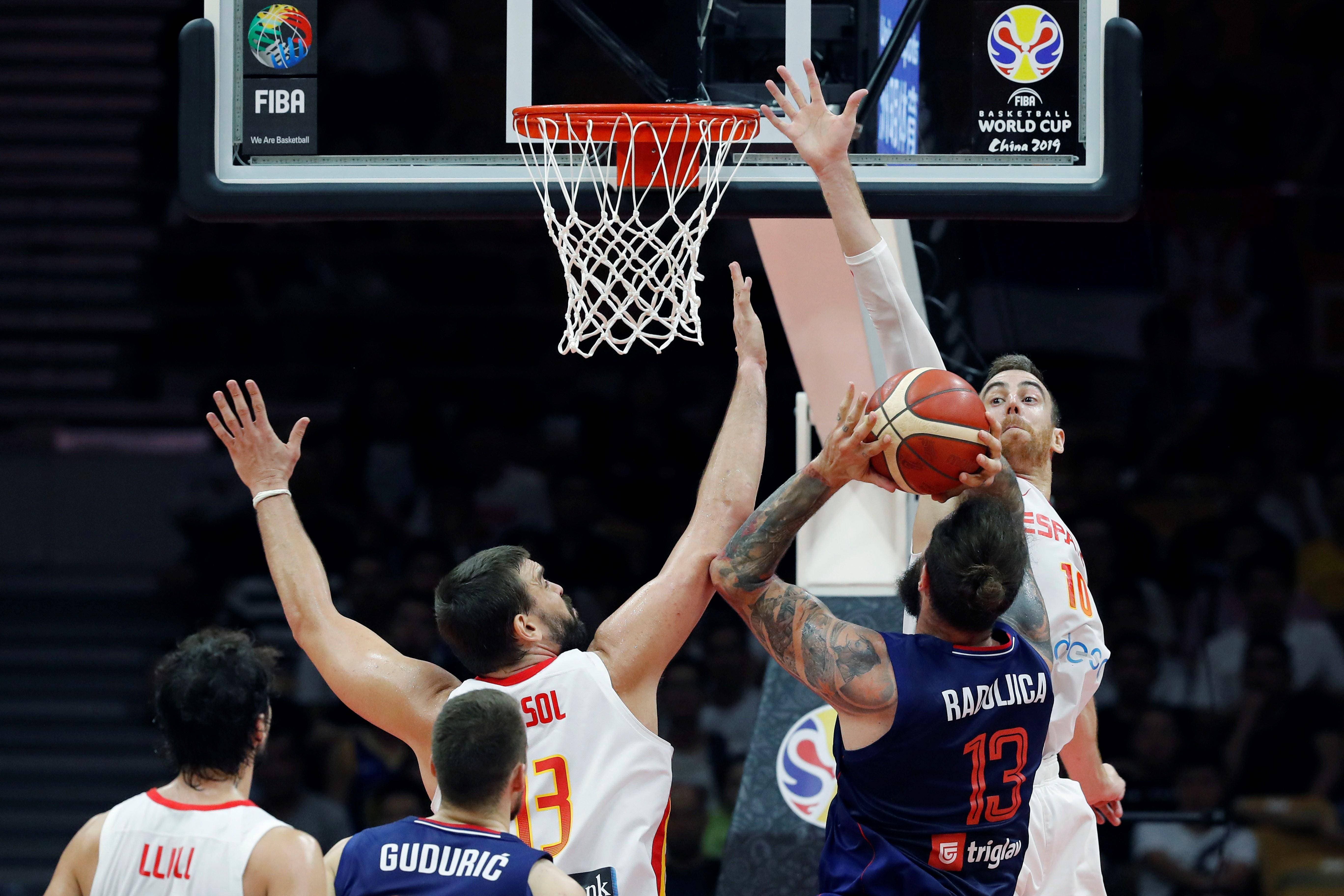 Mundial de Baloncesto:  España derrota a Serbia 81-69