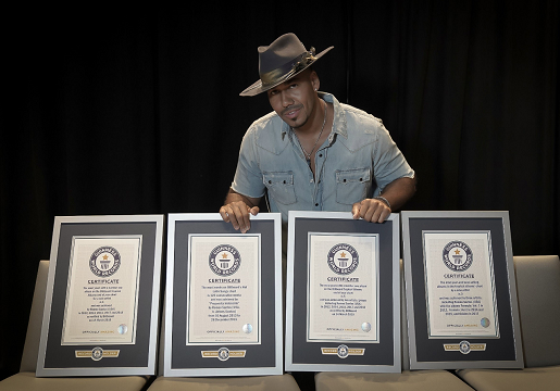 Romeo Santos bate cuatro récords Guinness por la venta de álbumes tropicales
