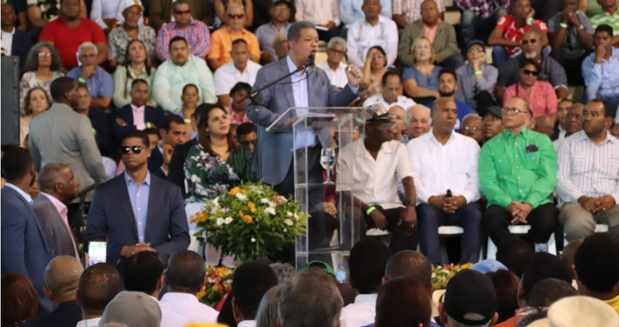 Leonel Fernández advierte si no hay unanimidad, no habrá voto automatizado