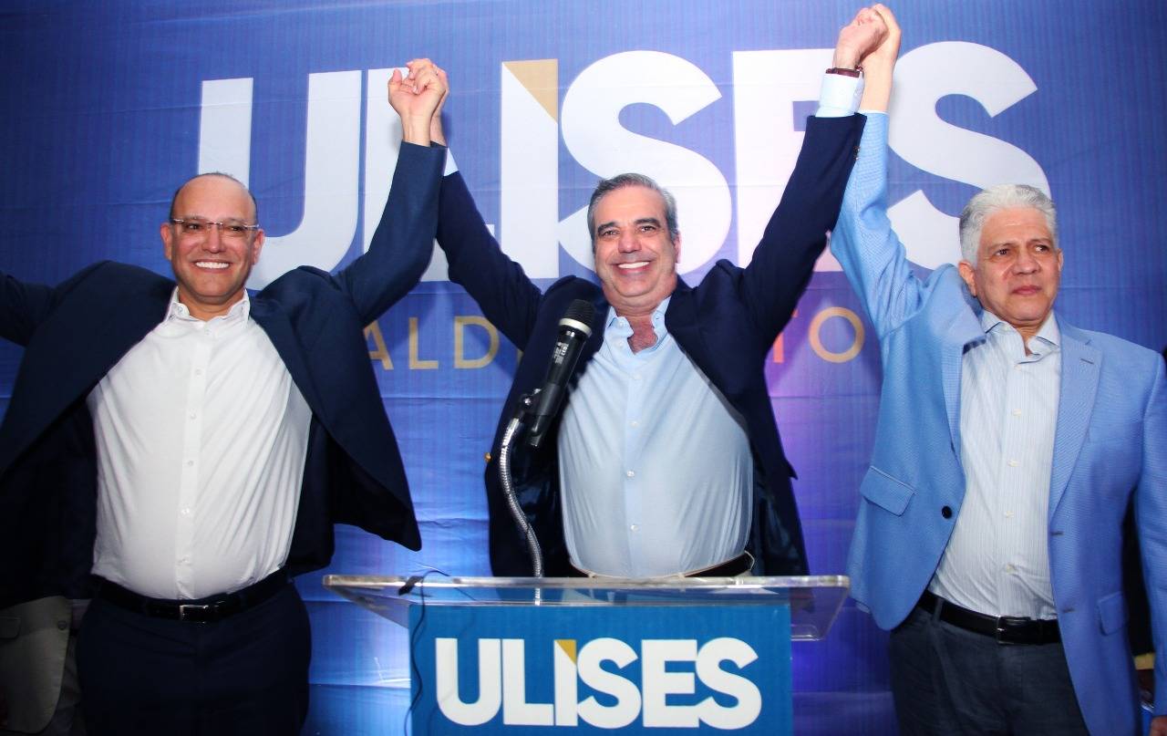 Abinader proclama a Ulises candidato a alcalde de Santiago; devolverá a la provincia su aporte al Presupuesto Nacional