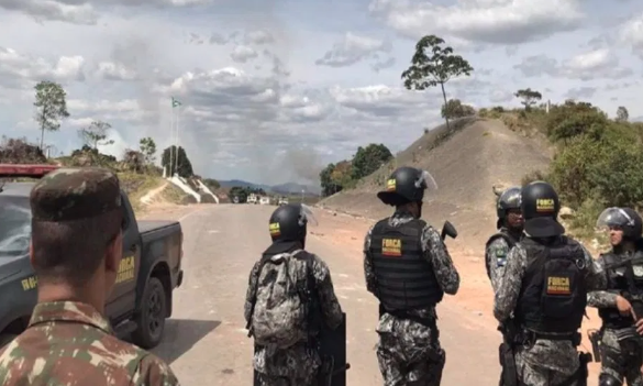 Brasil retiene a cinco militares venezolanos en reserva indígena brasileña
