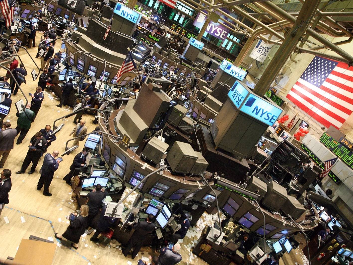 Wall Street cierra rojo y el Dow pierde un 0,18 % a la espera de la inflación