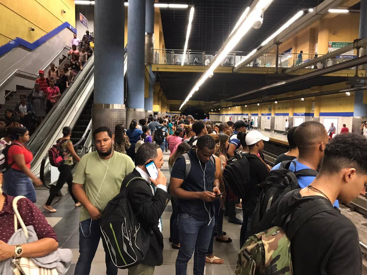 La Opret explica porqué hoy los vagones del Metro sufrieron retrasos